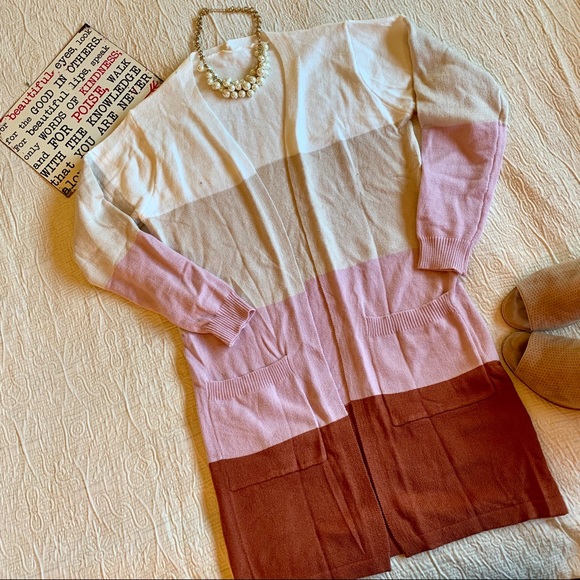 Sweaters - Colorblock Long Cardigan
